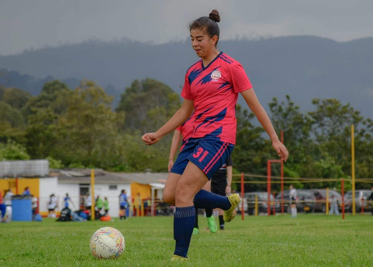 footballeuse portrait